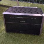 Hier ist die Kombination aus Haupteinheit (oben) und Speicher (unten) zu sehen