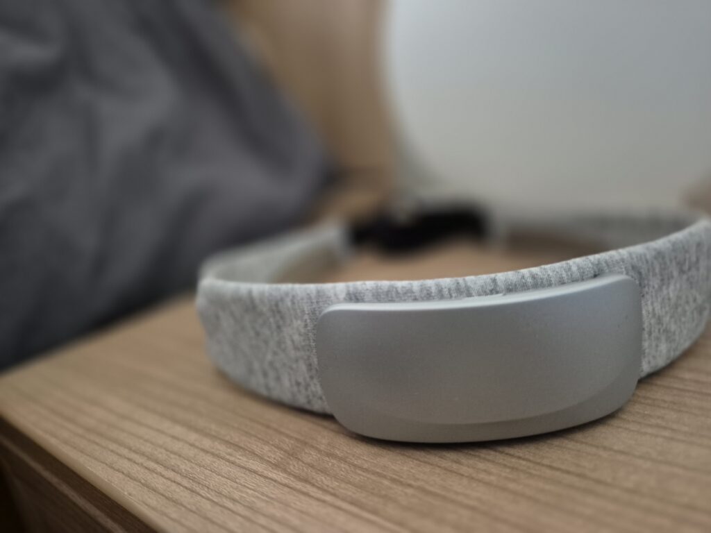 muse-athena-test-nachttisch Muse Athena Test auf dem Nachttisch