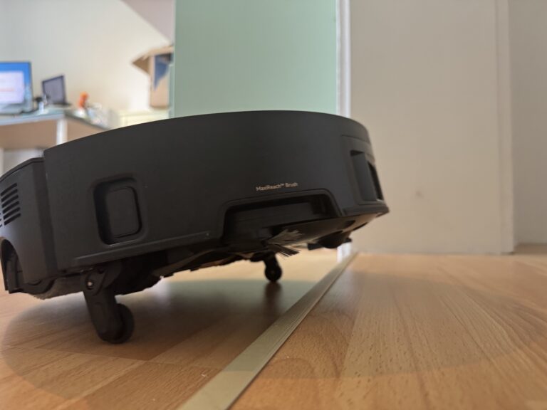 MOVA Z70 Ultra Roller Complete Test: Für wen sich der stärkste Wischwalzen-Saugroboter 2026 wirklich lohnt