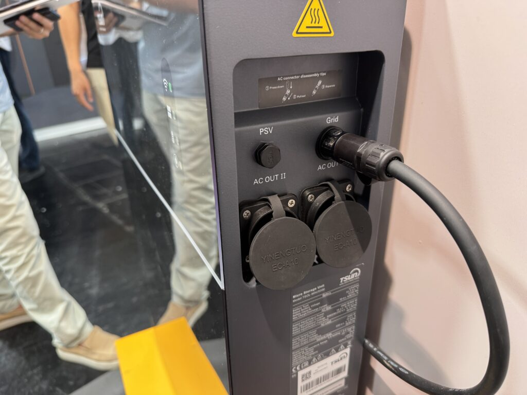 Die Steckdosen liefen bis zu 2500 Watt Leistung.