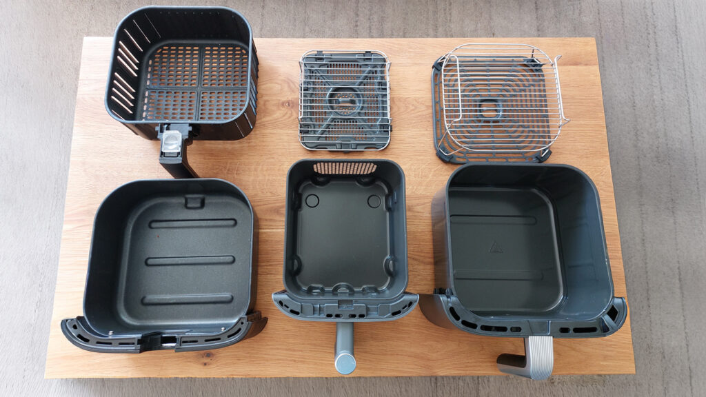 airfryer-test-garkorb-groessen-im-direkten-vergleich Die Garkörbe haben je nach Marke unterschiedliche Einsätze und Roste