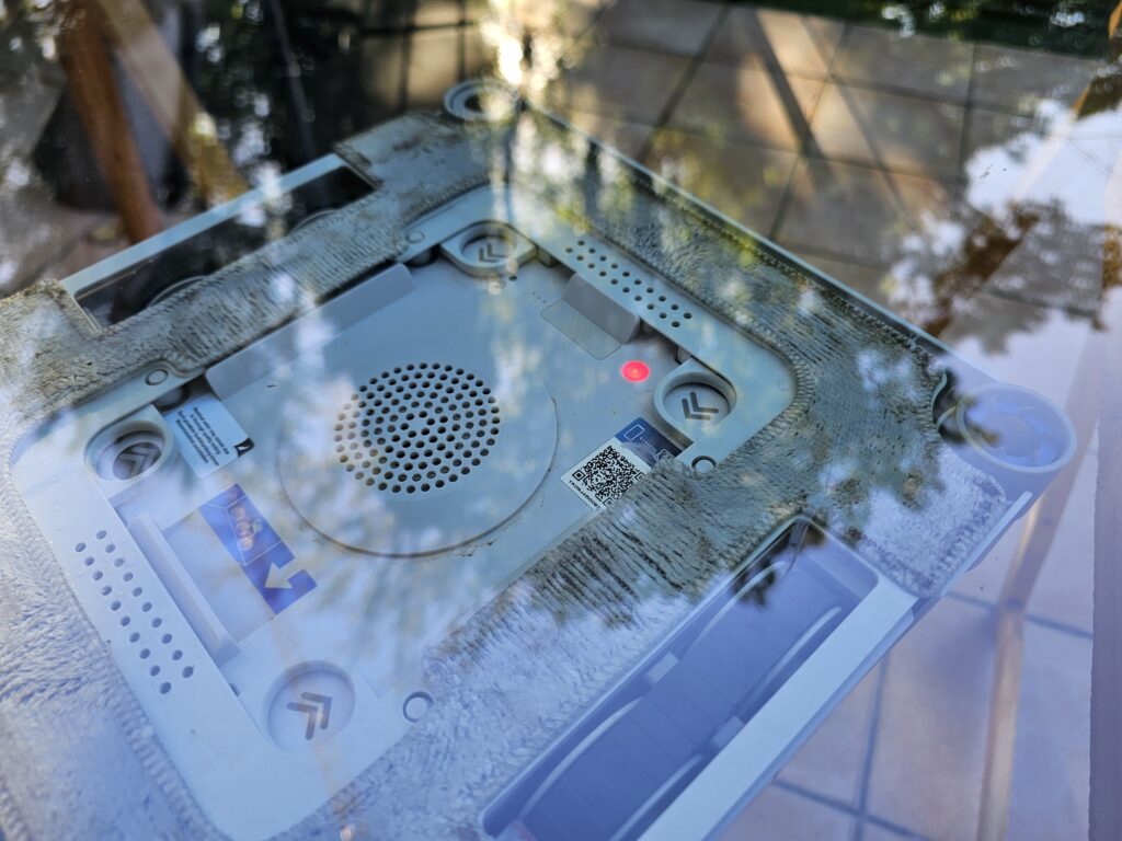 Klassische Fehlermeldung: Keiner der von uns getesteten Fensterputzroboter konnte in der Waagerechten arbeiten.