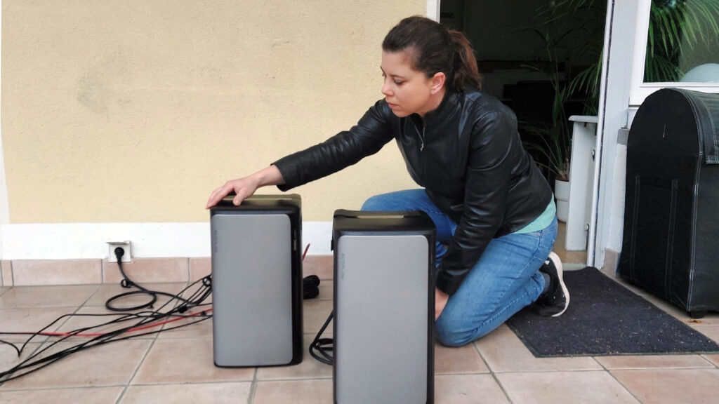 wie-testet-homeandsmart-kleine-speicher Hier sind EcoFlow STREAM Ultra und Ultra AC zu sehen
