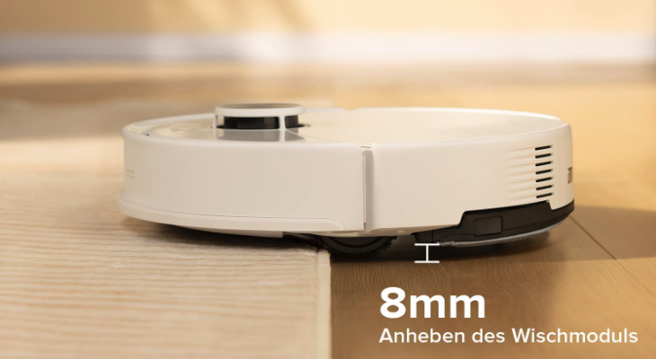 Der Roborock Q10 S5 kann sein Wischtuch anheben.