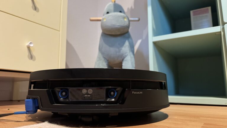 Saugroboter X12S OmniCyclone im Test: Was taugt der Flaggschiff-Ableger?