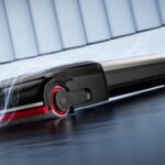 Flach, saugstark und innovativ: Midea hat sich bei der Konzeption des AT8 auch von den Entwicklungen ihrer anderen Unternehmenssparten inspirieren lassen.