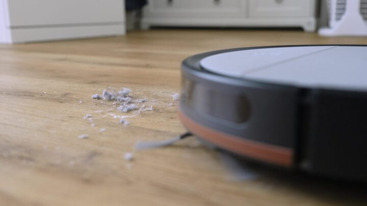 Milbenalarm im Herbst: Diese 4 Saugroboter lassen Allergiker wieder durchatmen!